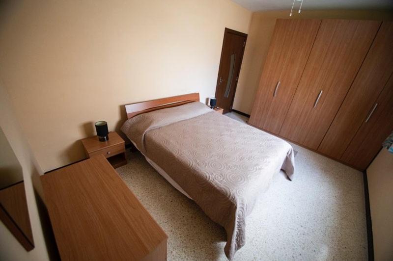 סיינט פול ביי Apartment 5 Mins Away From The Beach. מראה חיצוני תמונה